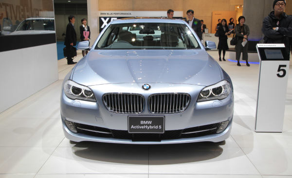 2012-bmw-5-series-active-hybrid-001