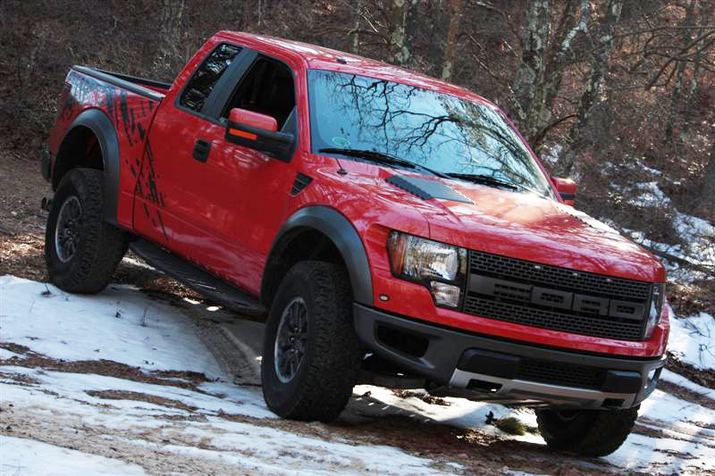 Clever Girl: 2010 Ford F-150 SVT Raptor | AutoKinesis